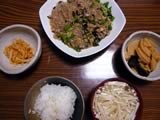 メンマ、麻婆春雨、タケノコ、ご飯、エノキの味噌汁