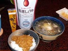 納豆と味噌汁