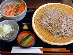 蕎麦と親子丼(鮭とイクラ)セット