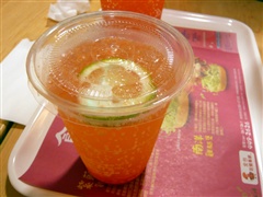 紅柚氣泡果汁(炭酸グレープフルーツジュース)