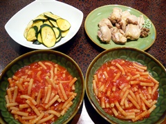 鶏の胡椒焼とセダニーニトマトソース